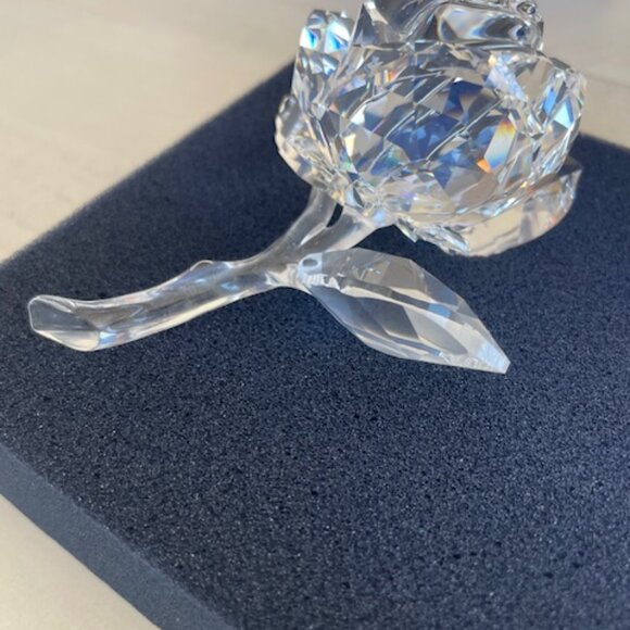 SWAROVSKI ROSE BLOSSOM #0890289 NIB - Picture 10 of 14